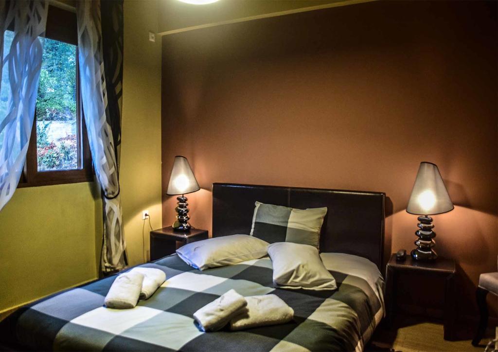 Aetoma Suites Synikia Mesi Trikalon Exterior foto